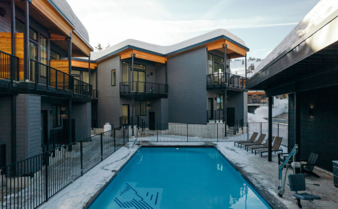 Sno Pass Center Parcel thumbnail